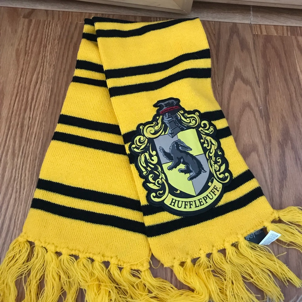 Hufflepuff scarf
